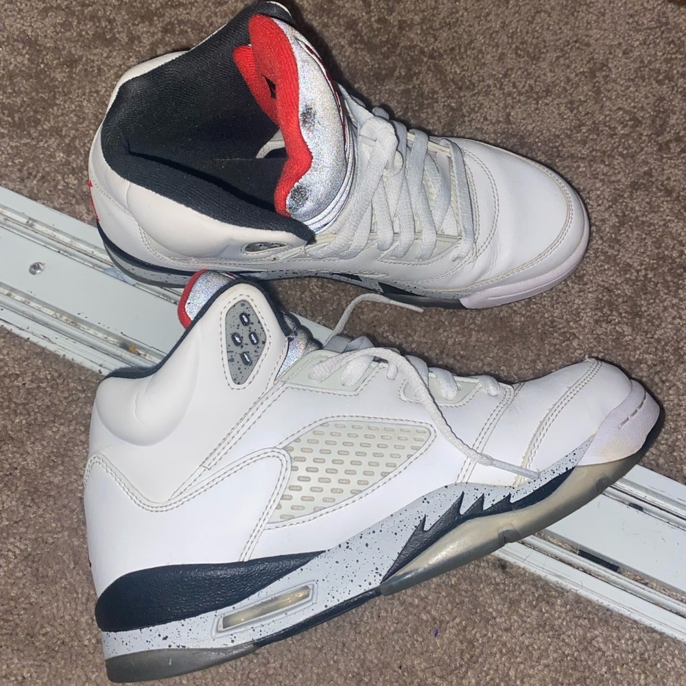 Jordan 5 ‘White Cement’